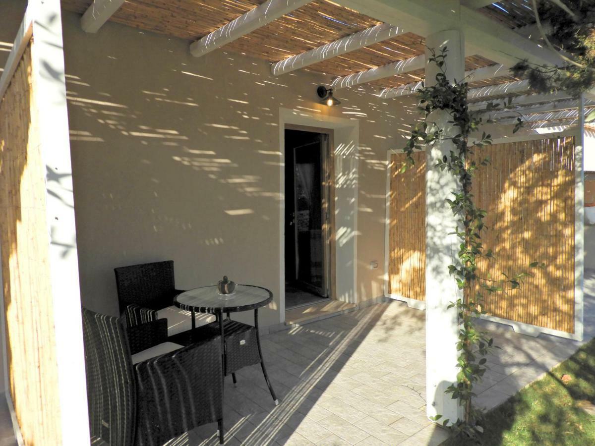 Acquamaris Tuerredda Bed and Breakfast Teulada Exteriör bild